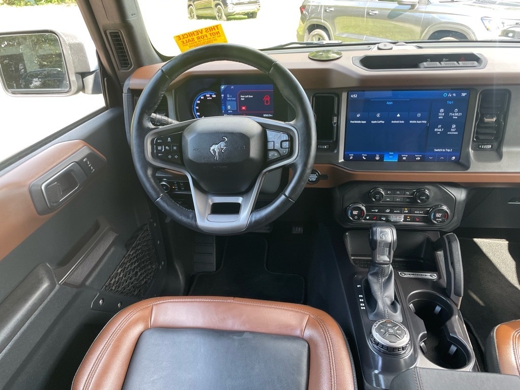 2024 Ford Bronco Outer Banks photo 6