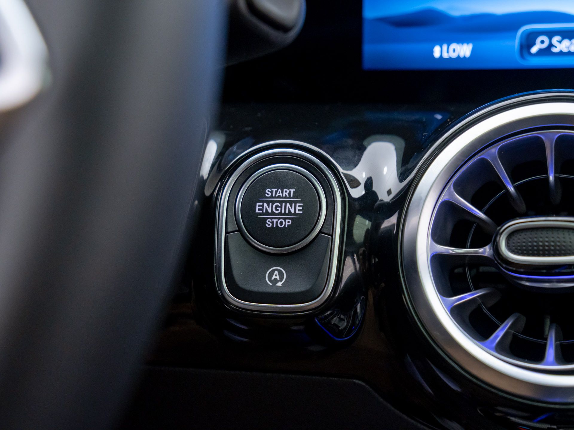2026 Mercedes Benz GLA 250 4MATIC photo 19