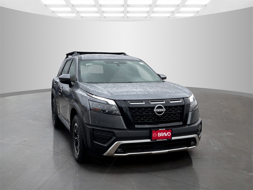 2025 Nissan Pathfinder Rock Creek photo 3