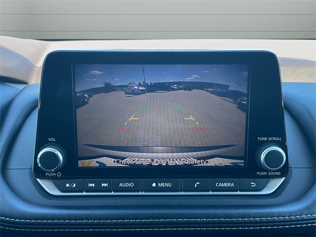 2023 Nissan Rogue SV photo 23