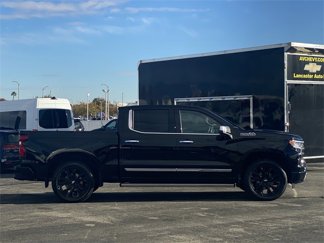2025 Chevrolet Silverado 1500 High Country photo 4