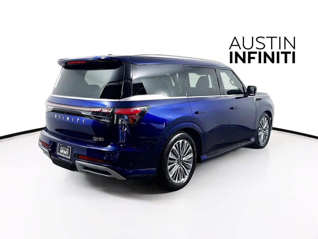 2025 Infiniti QX80 Luxe photo 6