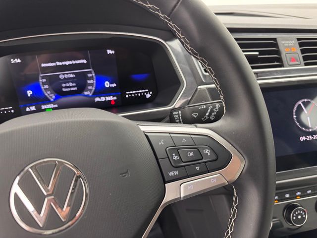 2024 Volkswagen Tiguan S photo 12