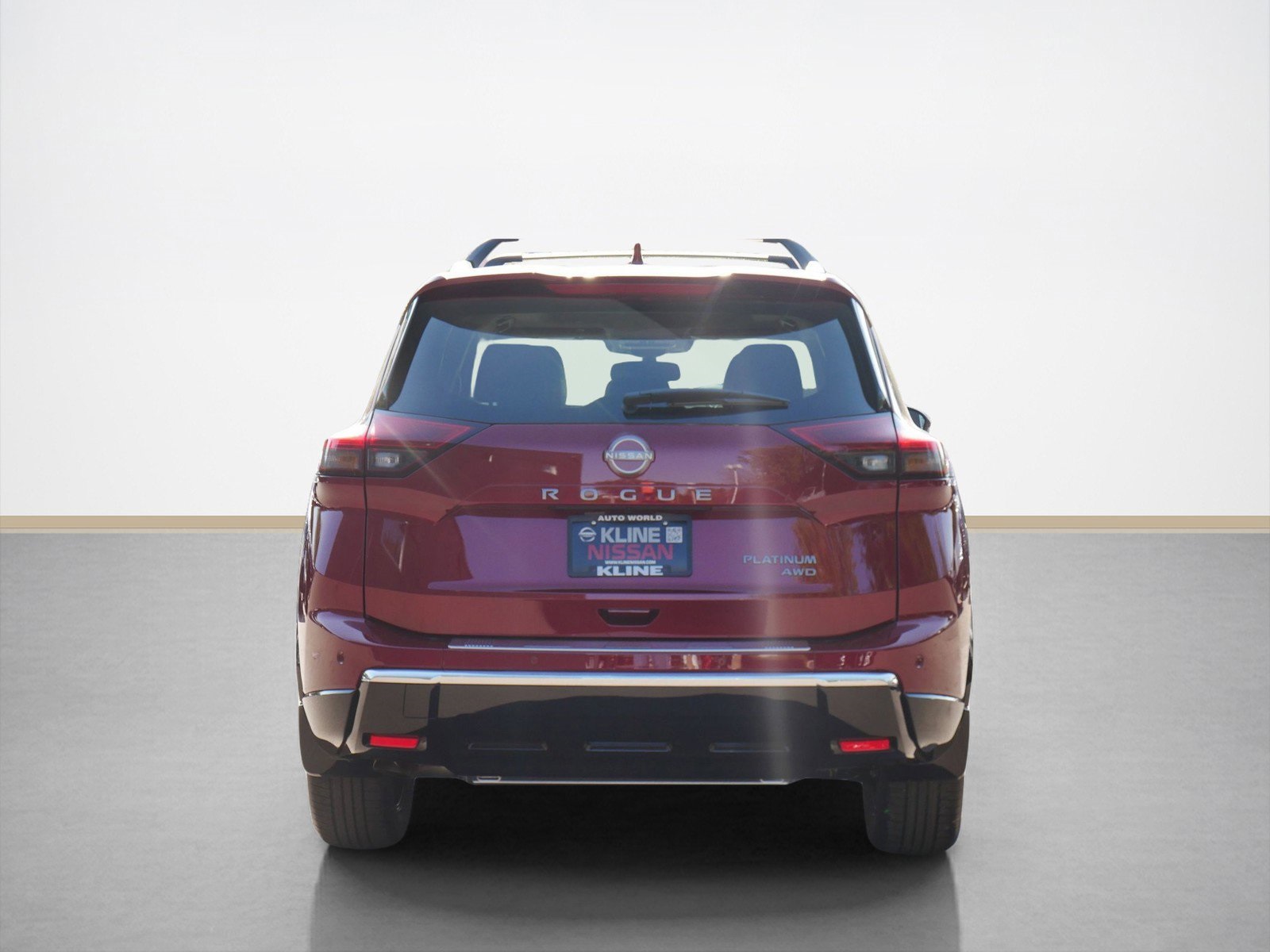 2026 Nissan Rogue Platinum photo 3