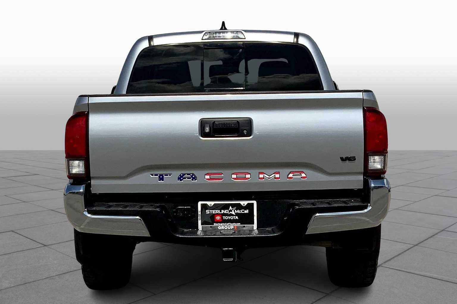 2022 Toyota Tacoma SR5 photo 4