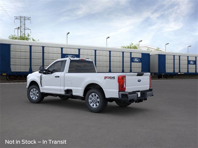 2025 Ford F-350 photo 4