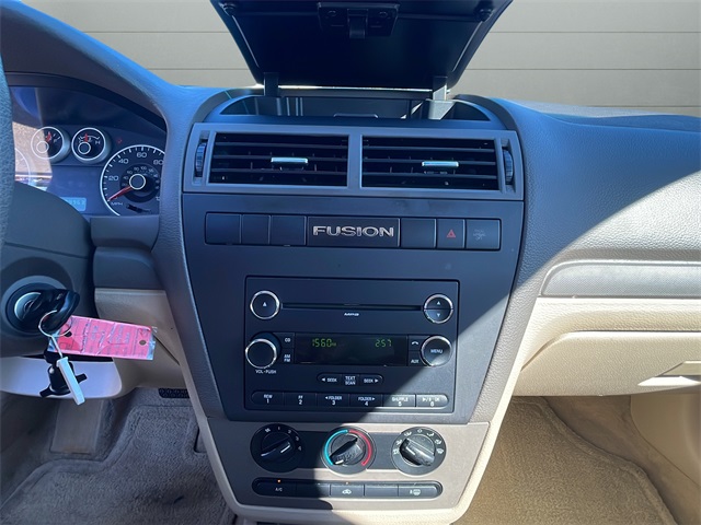 2008 Ford Fusion S photo 33