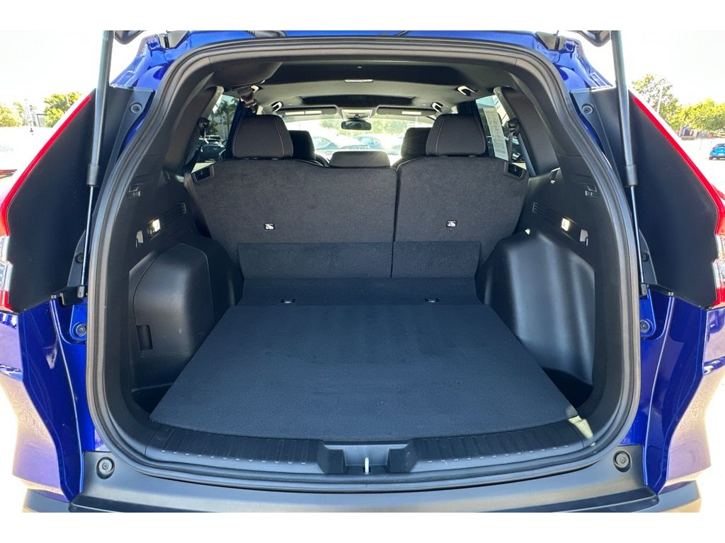 2023 Honda CR-V Hybrid Sport photo 17