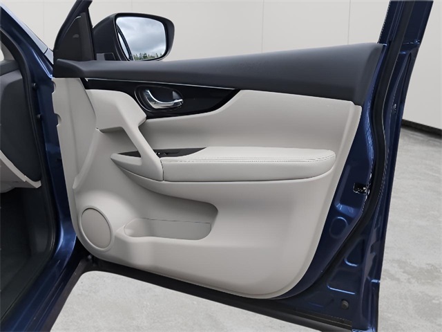 2021 Nissan Rogue Sport SL photo 33