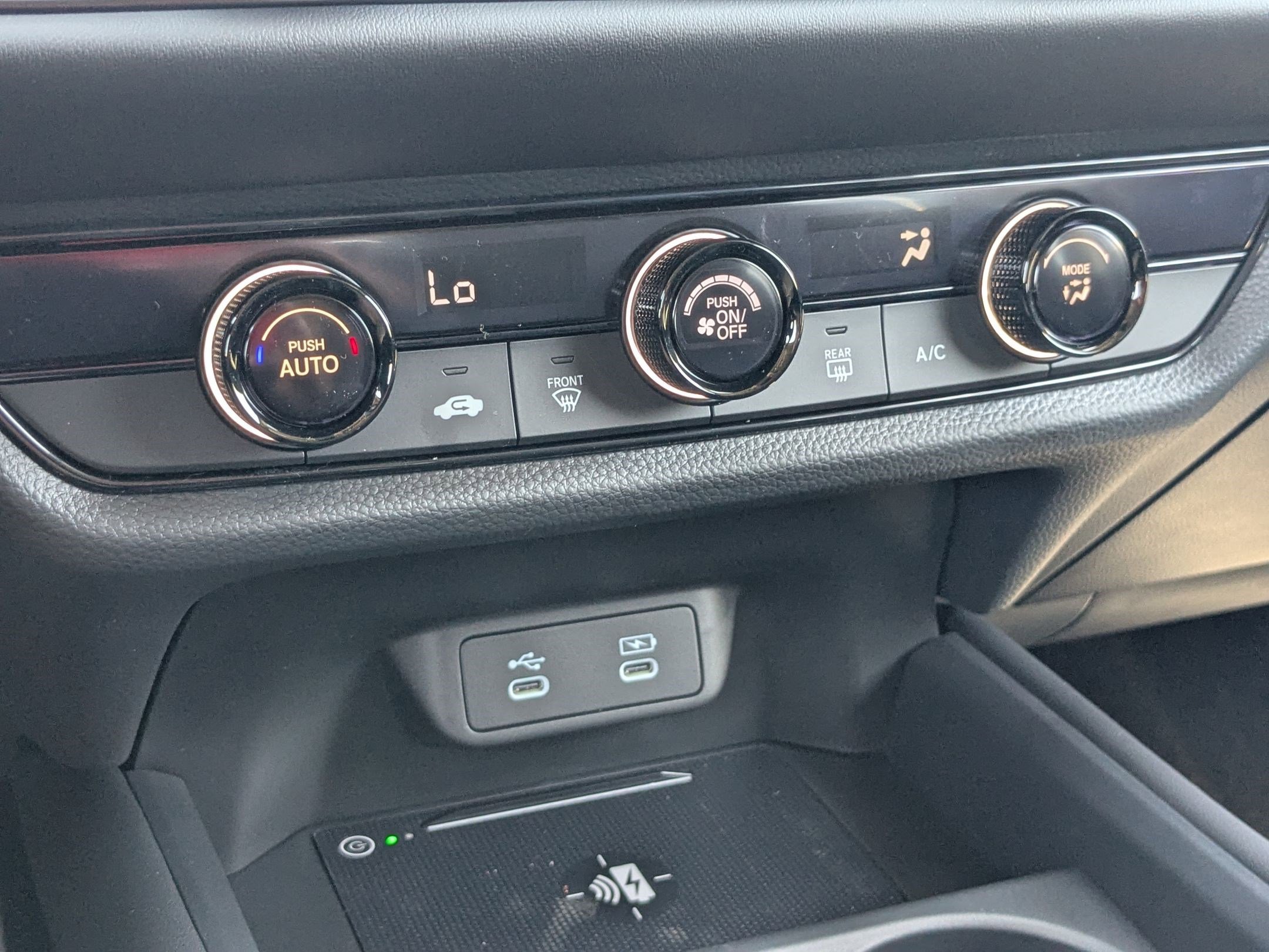 2026 Honda HR-V LX photo 11