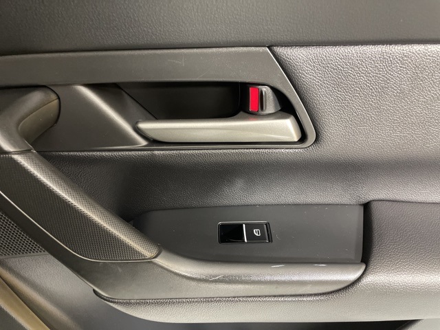 2023 Mazda CX-50 2.5 Preferred Plus photo 11