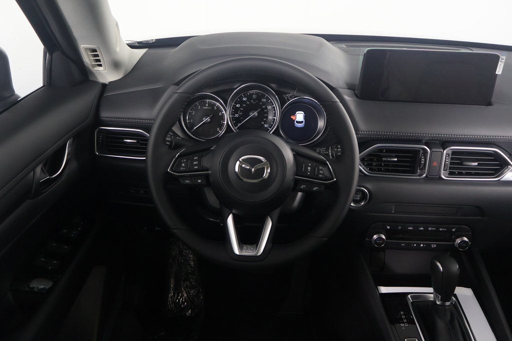 2025 Mazda CX-5 2.5 S Preferred photo 3