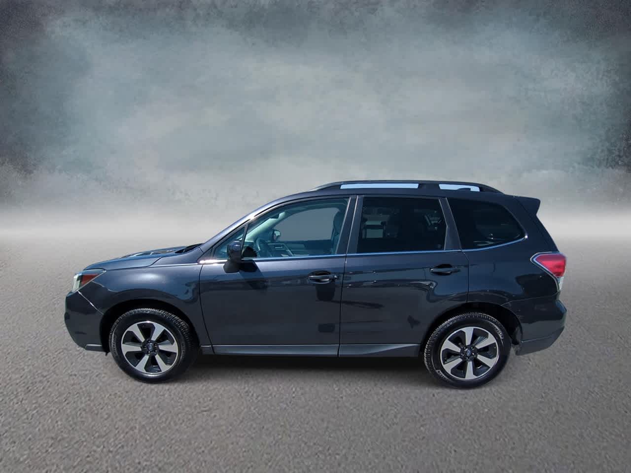 2017 Subaru Forester Limited photo 3