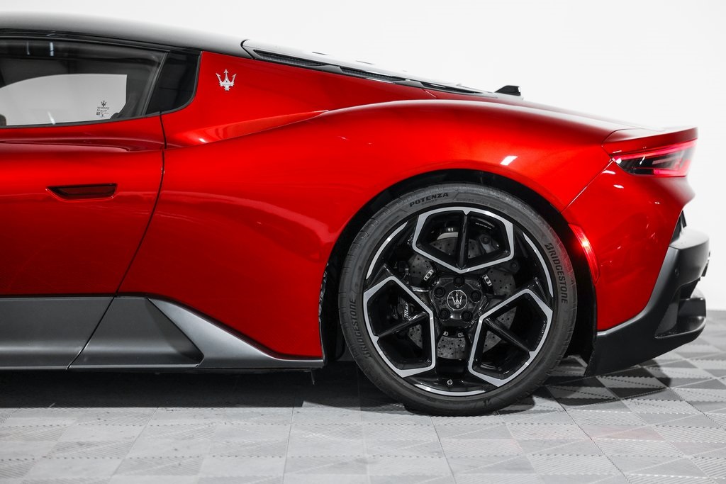 2022 Maserati MC20 Base photo 15