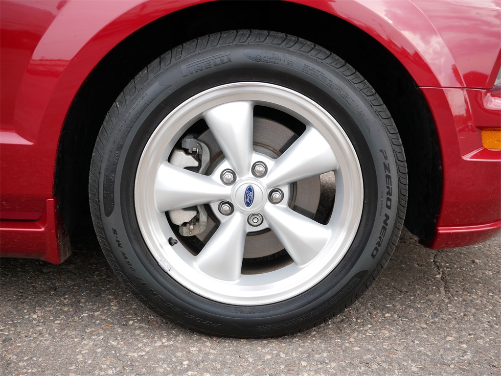 2008 Ford Mustang GT Premium photo 7