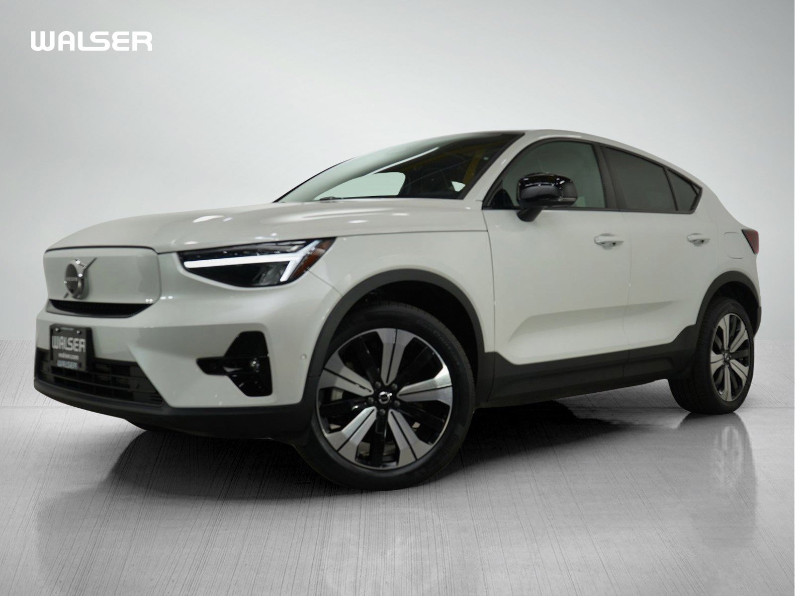 2023 Volvo C40