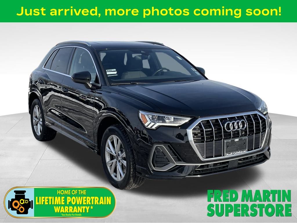 2023 Audi Q3 S Line Premium's photo