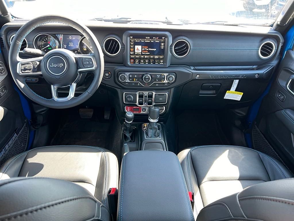 2023 Jeep Wrangler Rubicon 4xe photo 13