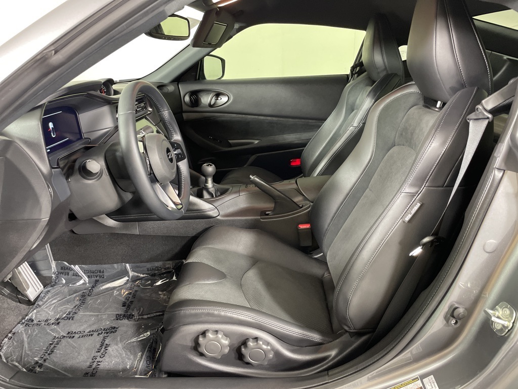 2025 Nissan Z Performance photo 16