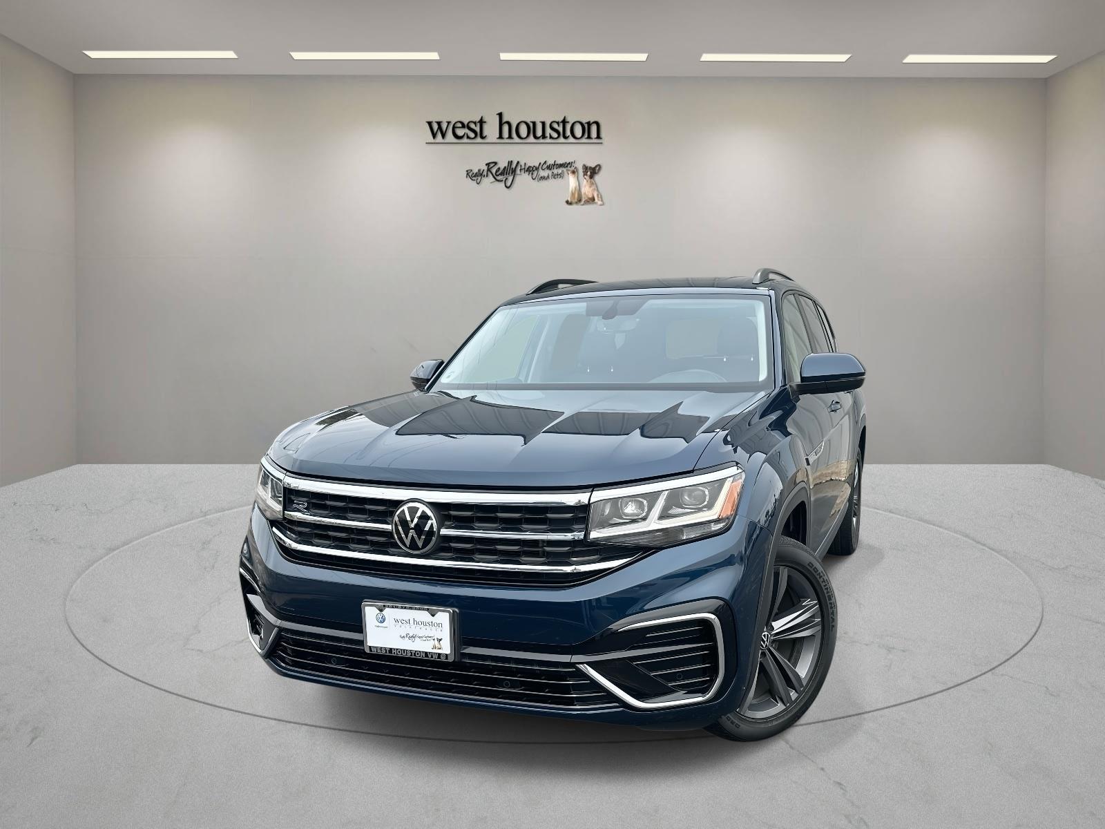 2021 Volkswagen Atlas SE w/Tech R-Line's photo