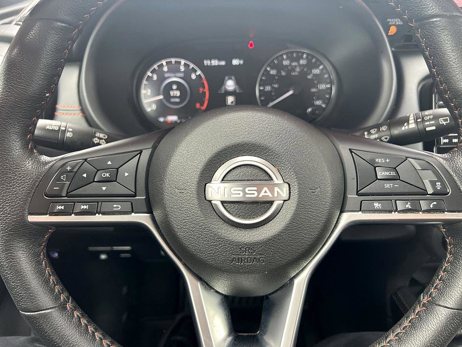 2024 Nissan Kicks SR photo 19