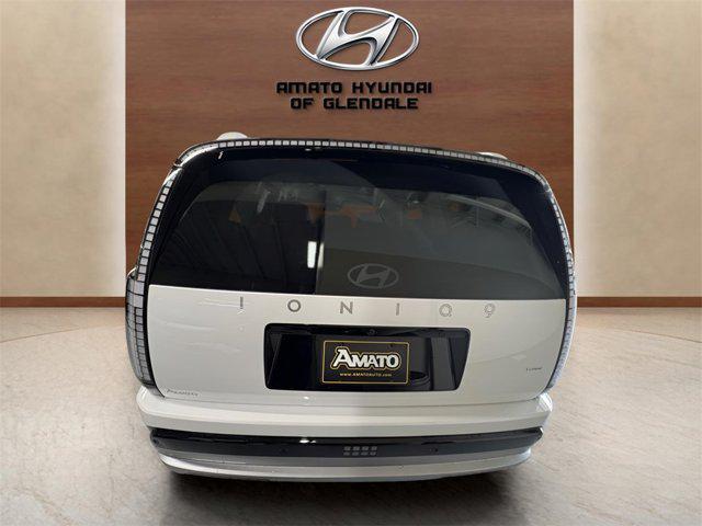 2026 Hyundai Ioniq SEL photo 4