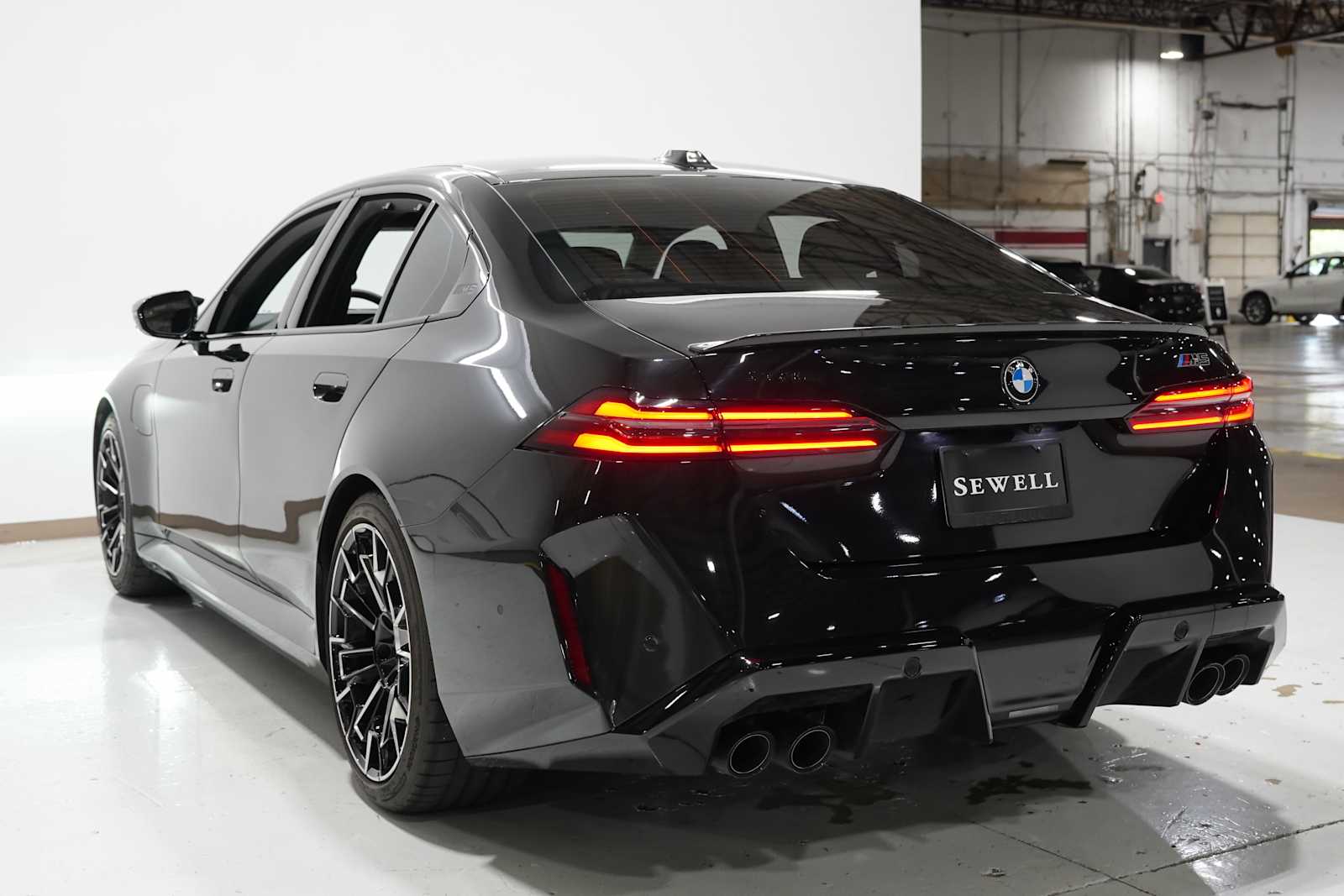 2026 Bmw M5 5 photo 5