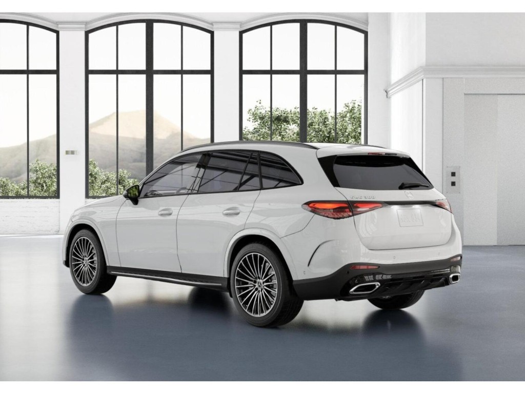 2026 Mercedes Benz GLC 300 photo 28