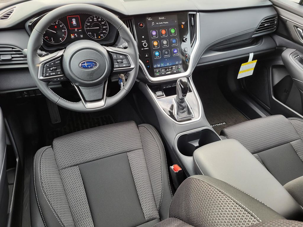 2025 Subaru Outback Premium photo 5