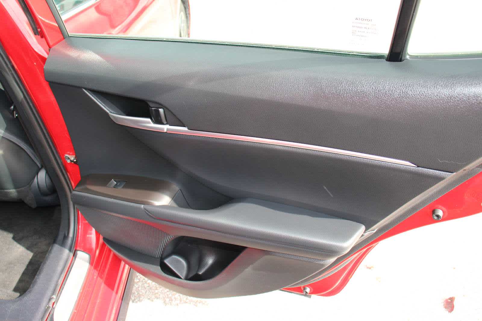 2024 Toyota Camry SE photo 39