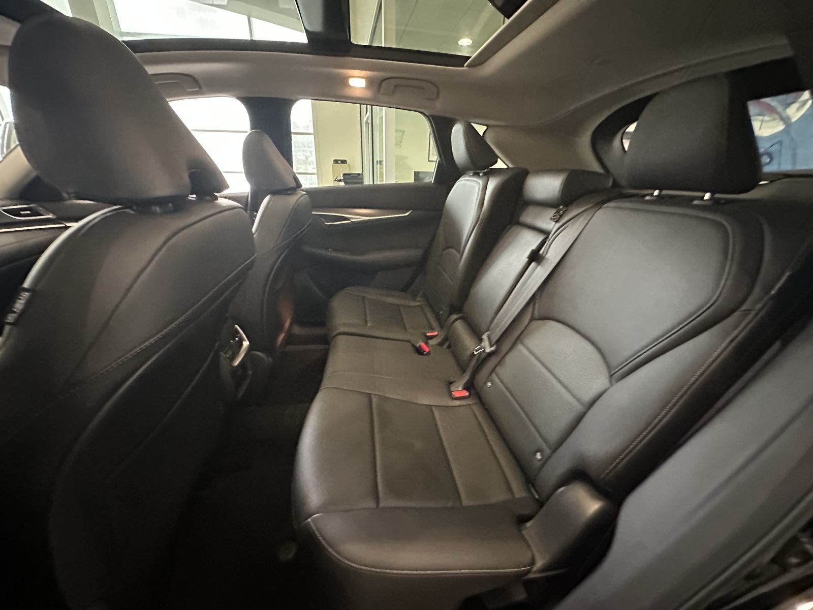 2025 Infiniti QX50 Luxe AWD photo 27