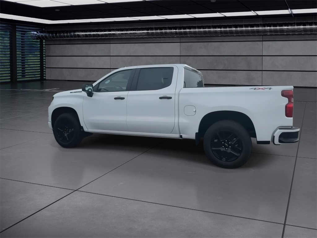 2026 Chevrolet Silverado 1500 Custom photo 5