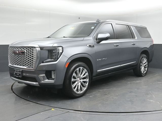 2022 GMC YUKON XL - Image 3