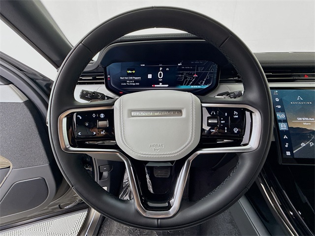2025 Land Rover Range Rover Sport SE photo 9
