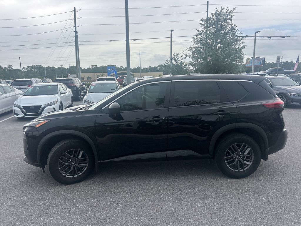 2023 Nissan Rogue S photo 4