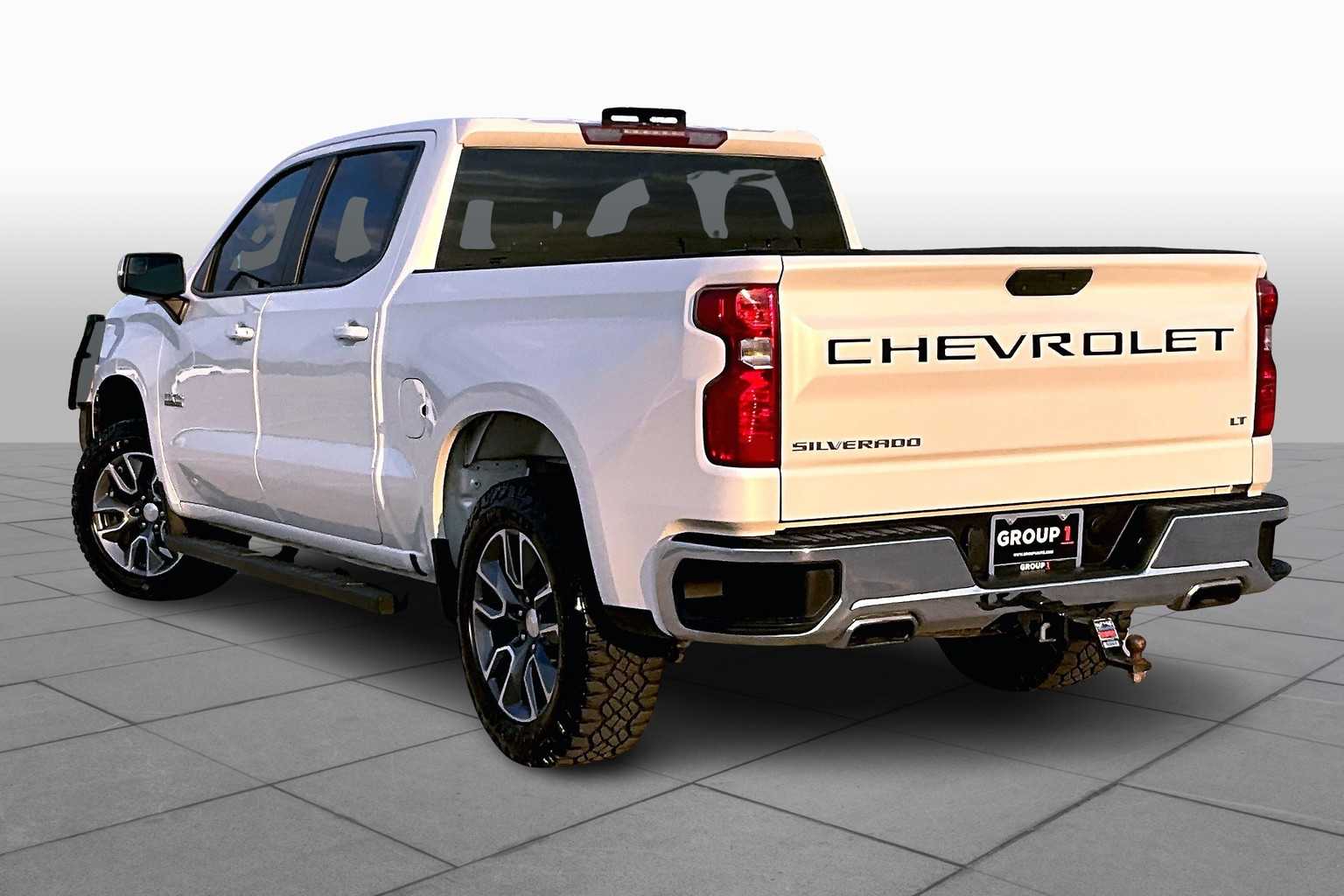 2020 Chevrolet Silverado 1500 LT photo 11