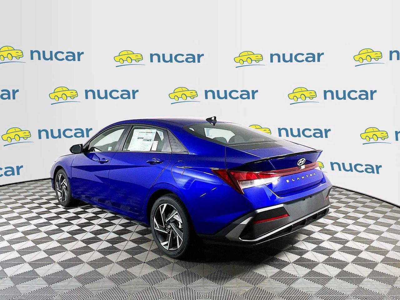 2025 Hyundai Elantra SEL Sport photo 4