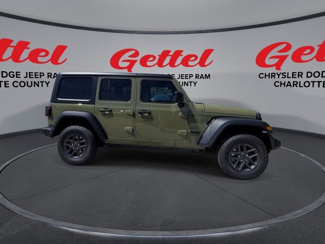 2025 Jeep Wrangler photo 8