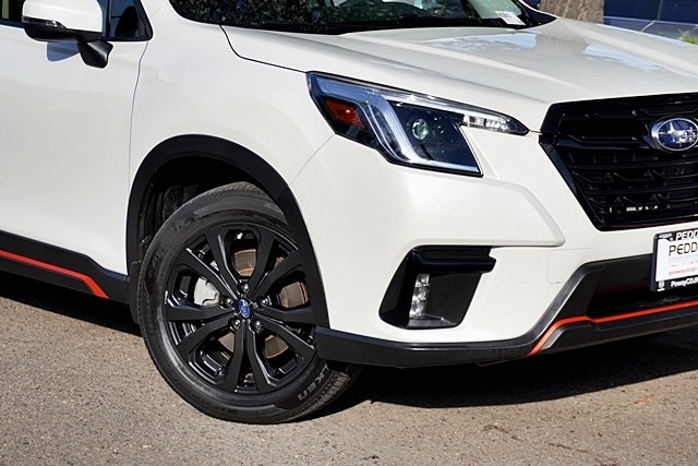 2023 Subaru Forester Sport photo 3