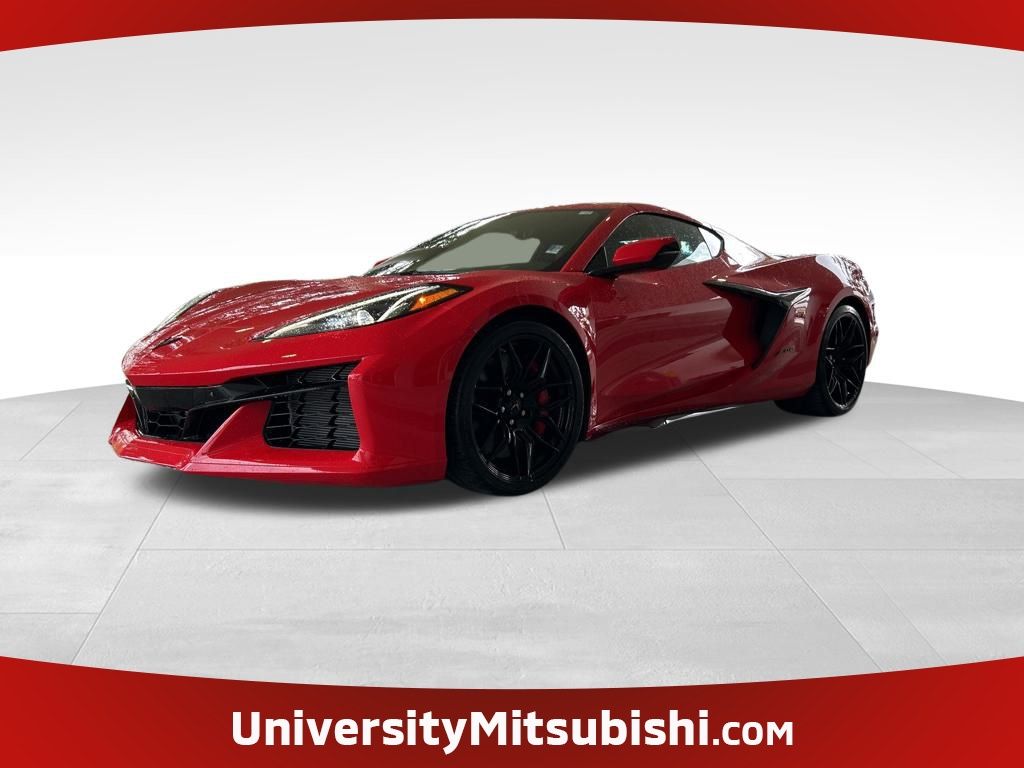 2023 Chevrolet Corvette Z06 3LZ photo 2