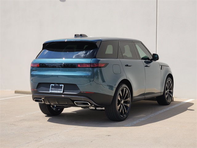 2025 Land Rover Range Rover Sport SE photo 3