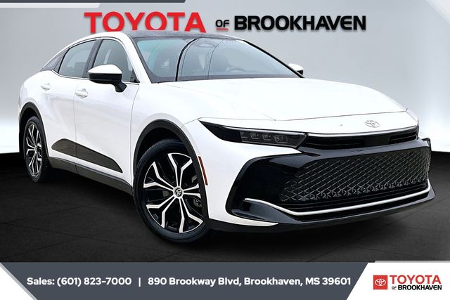 2024 Toyota Crown Limited's photo