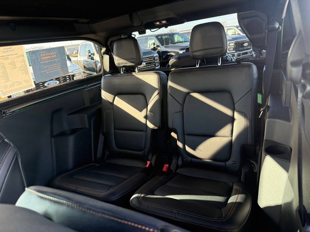 2023 Ford Bronco Badlands photo 3