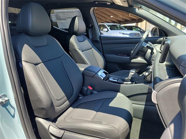 2025 Hyundai Santa Cruz SEL Activity photo 18