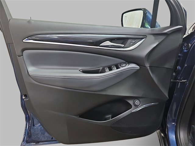 2023 Buick Enclave Essence photo 26