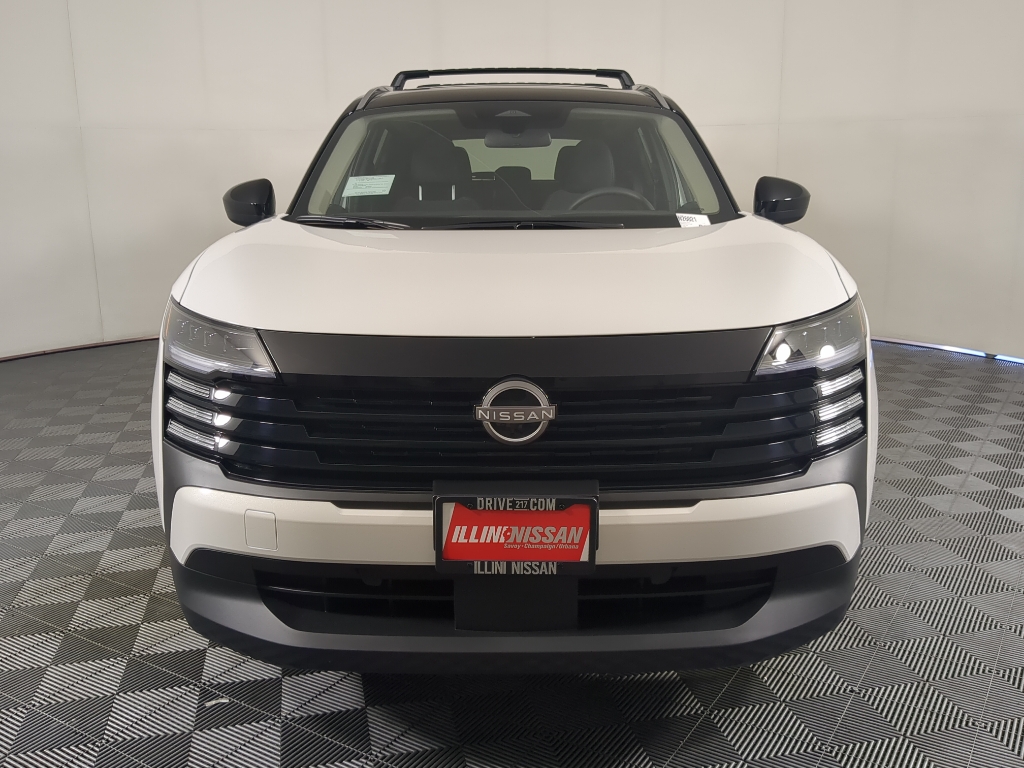 2026 Nissan Kicks SV photo 2