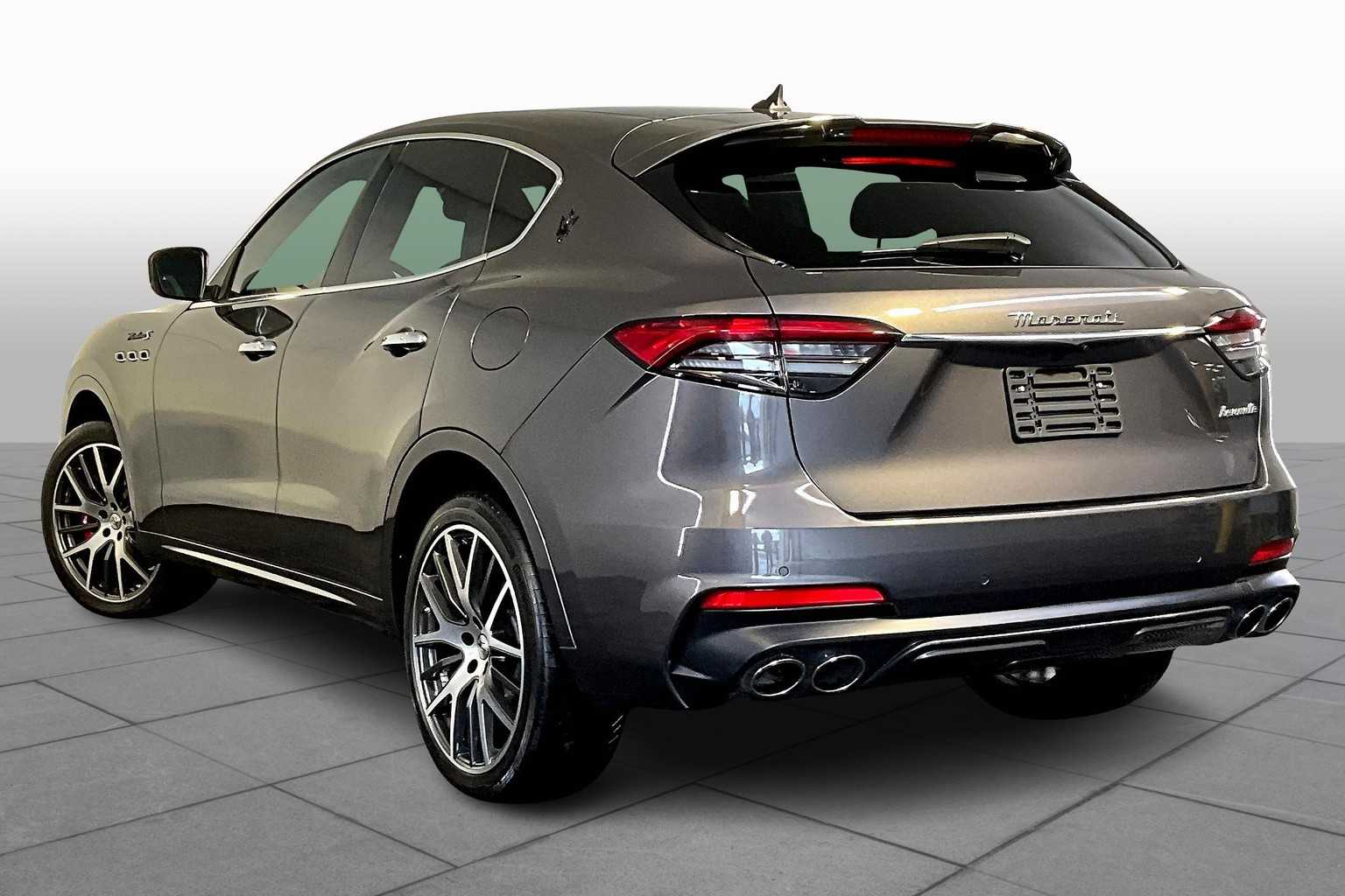 2022 Maserati Levante Modena S photo 11