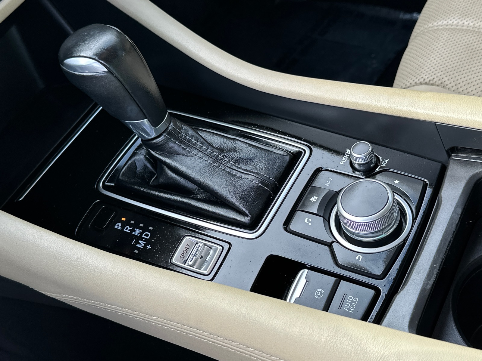 2021 Mazda Mazda6 Touring photo 27