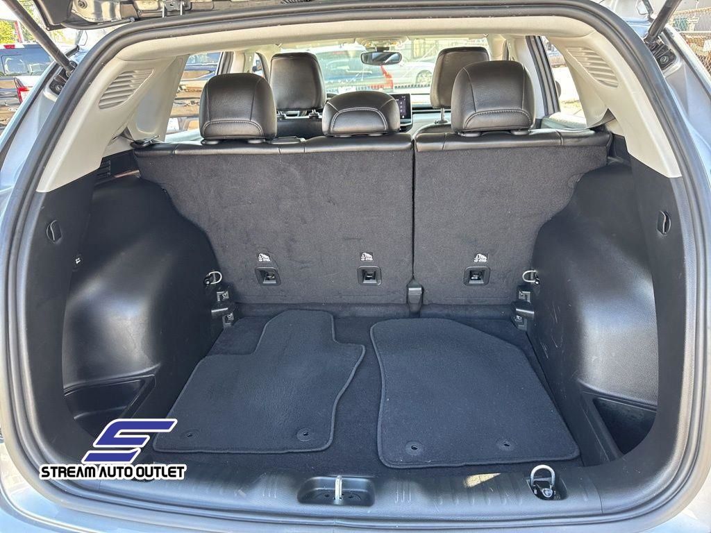 2022 Jeep Compass Limited photo 27