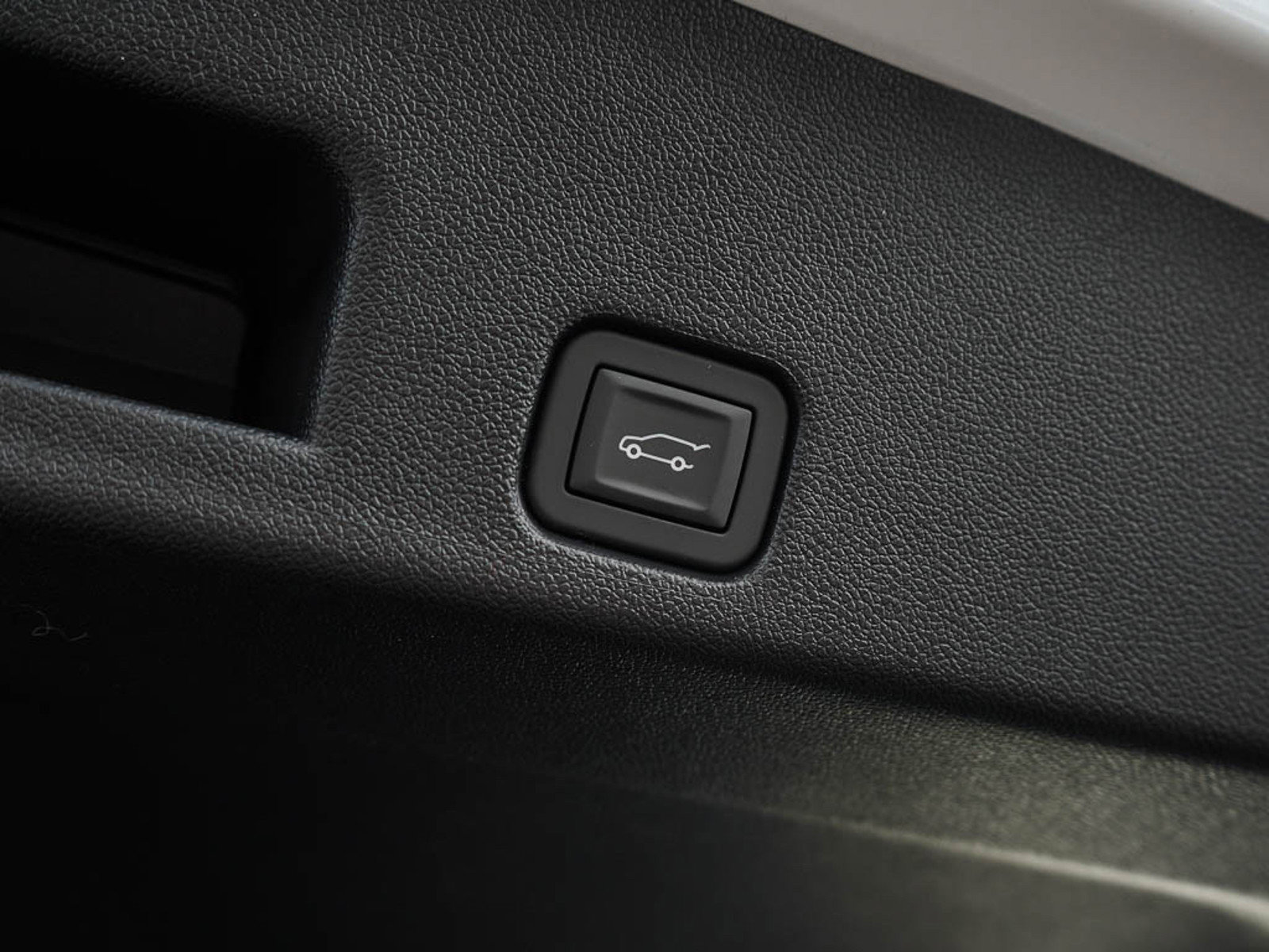 2025 Gmc Acadia AT4 photo 8